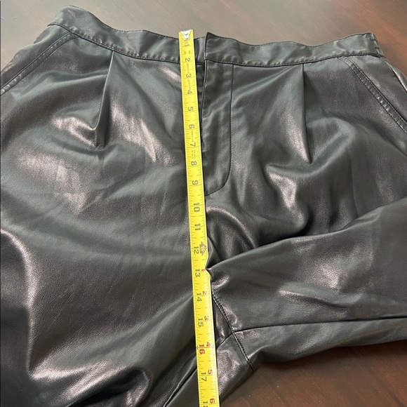 Rachel Zoe Faux Leather Cargo High Rise Straight Leg Pants Black Size XL - Picture 14 of 16